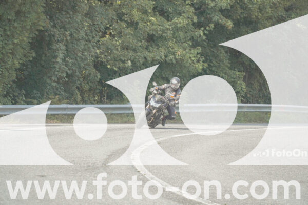 <h1 class="product-title">thumb_FF105921</h1>