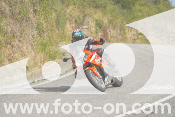<h1 class="product-title">thumb_FF105925-1</h1>