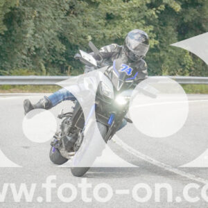 thumb_FF105942