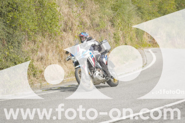 <h1 class="product-title">thumb_FF105969</h1>