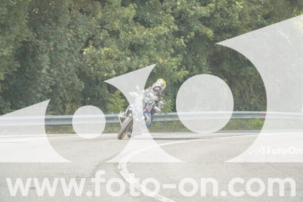 <h1 class="product-title">thumb_FF105971-1</h1>