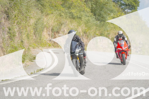 <h1 class="product-title">thumb_FF105979</h1>