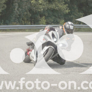 thumb_FF105981-1