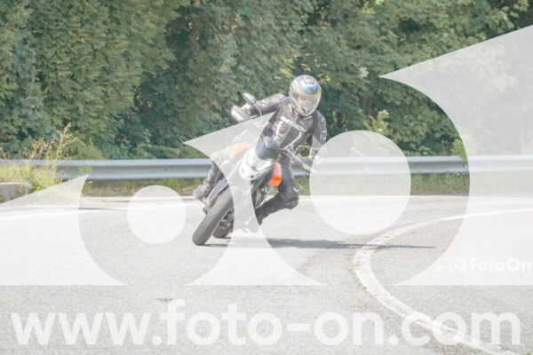 <h1 class="product-title">thumb_FF106000</h1>