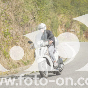 thumb_FF106008-1