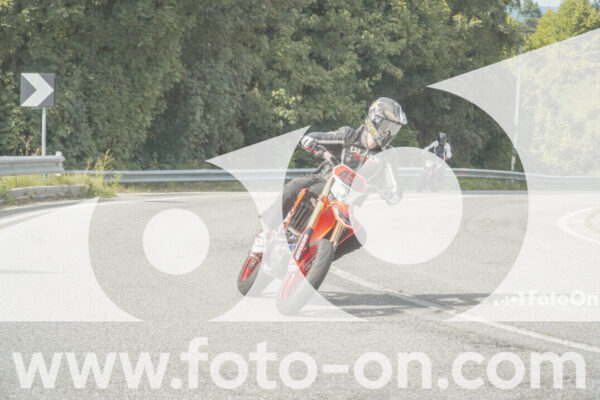 <h1 class="product-title">thumb_FF106010-1</h1>