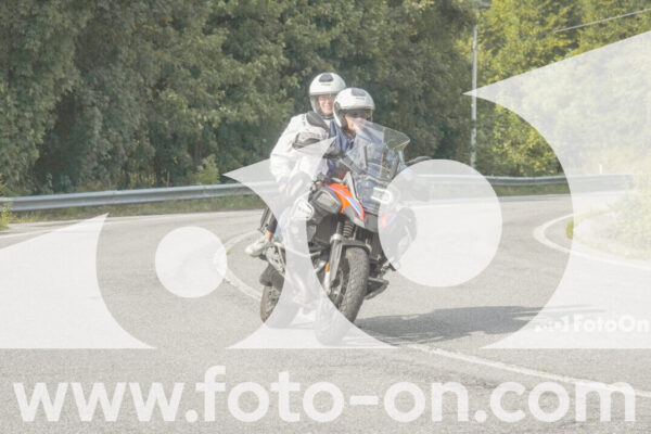 <h1 class="product-title">thumb_FF106041</h1>
