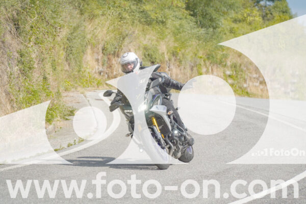 <h1 class="product-title">thumb_FF106043</h1>