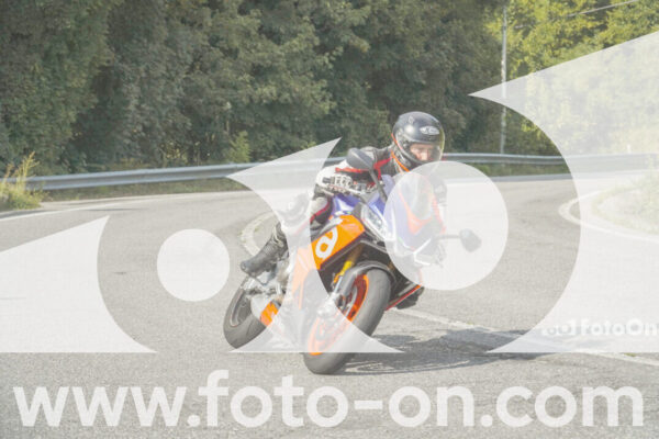 <h1 class="product-title">thumb_FF106070</h1>