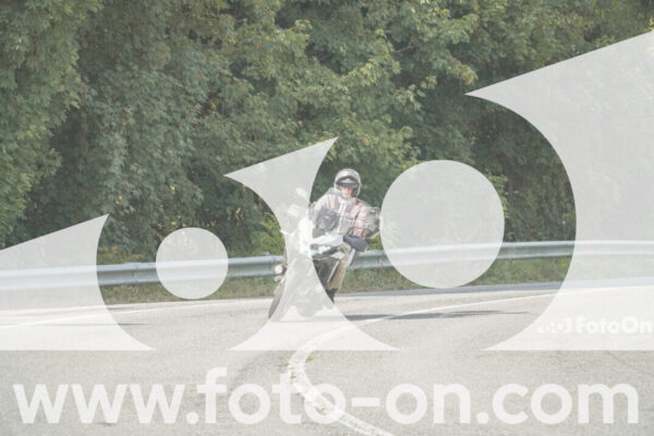 <h1 class="product-title">thumb_FF106071-1</h1>