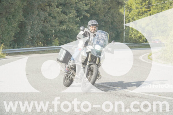 <h1 class="product-title">thumb_FF106077</h1>