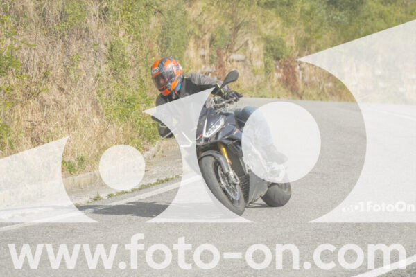 <h1 class="product-title">thumb_FF106079</h1>
