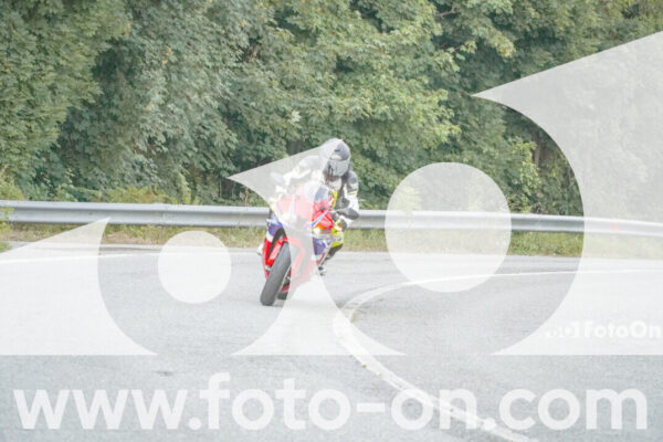 <h1 class="product-title">thumb_FF106084</h1>