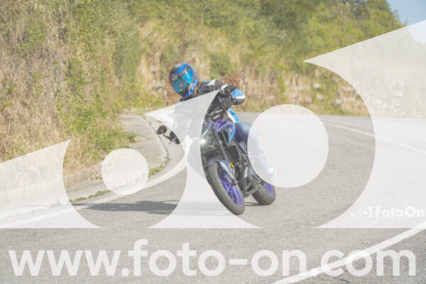 <h1 class="product-title">thumb_FF106108</h1>