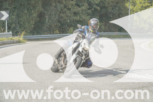 <h1 class="product-title">thumb_FF106121</h1>