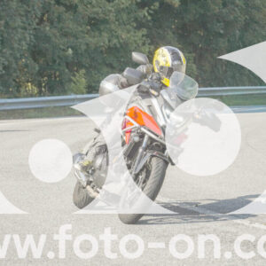 thumb_FF106154-1