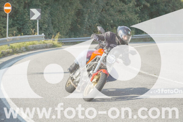 <h1 class="product-title">thumb_FF106176</h1>