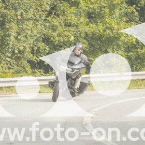 thumb_FF106263-1