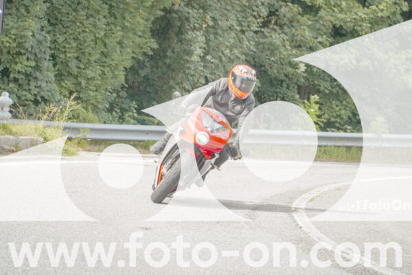 <h1 class="product-title">thumb_FF106263</h1>