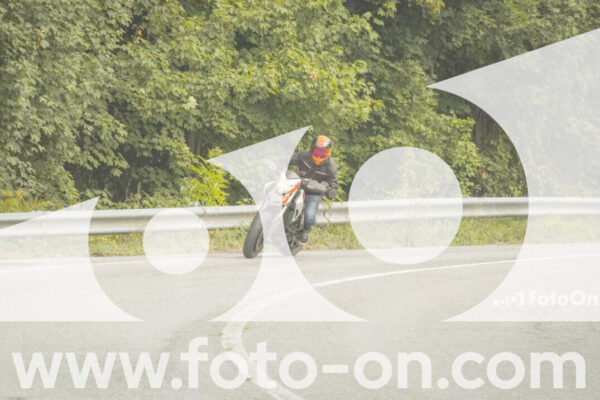 <h1 class="product-title">thumb_FF106275</h1>