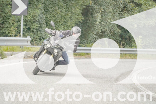 <h1 class="product-title">thumb_FF106277</h1>