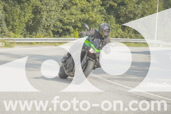<h1 class="product-title">thumb_FF106297</h1>