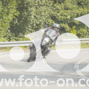 thumb_FF106302