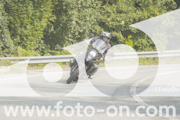 <h1 class="product-title">thumb_FF106302</h1>