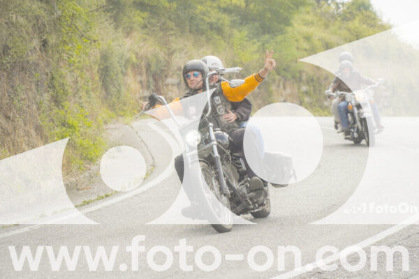 <h1 class="product-title">thumb_FF106342-1</h1>