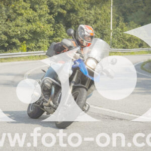 thumb_FF106350-1