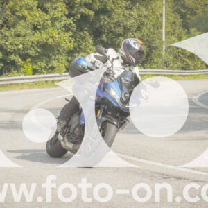 thumb_FF106359-1