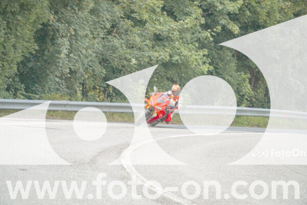 <h1 class="product-title">thumb_FF106361</h1>
