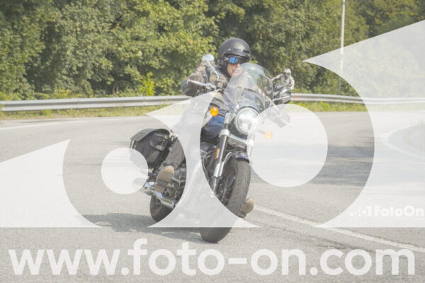 <h1 class="product-title">thumb_FF106362</h1>
