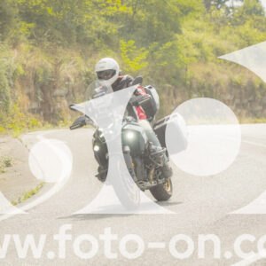 thumb_FF106367-1