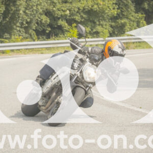 thumb_FF106370-1
