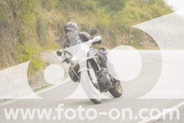 <h1 class="product-title">thumb_FF106379</h1>