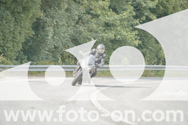 <h1 class="product-title">thumb_FF106380</h1>