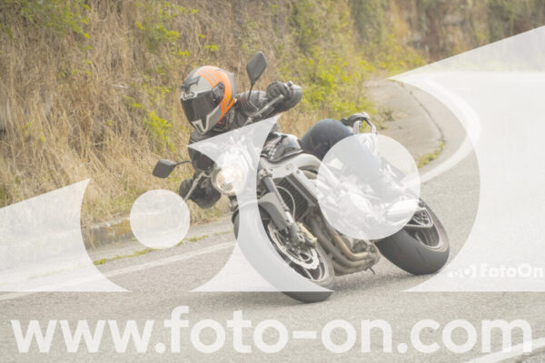 <h1 class="product-title">thumb_FF106383-1</h1>