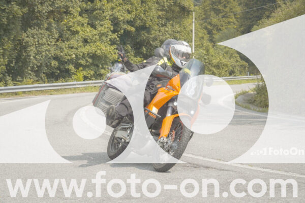 <h1 class="product-title">thumb_FF106399-1</h1>