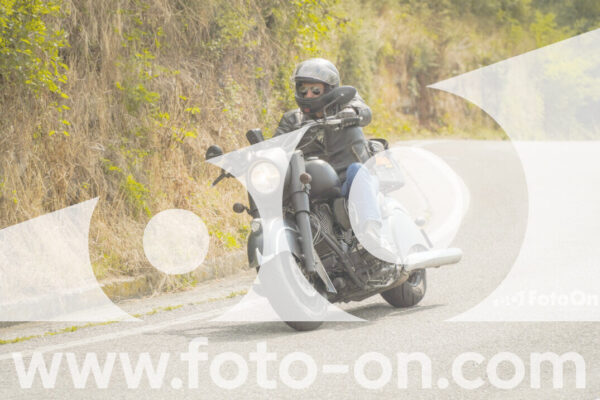 <h1 class="product-title">thumb_FF106407-1</h1>