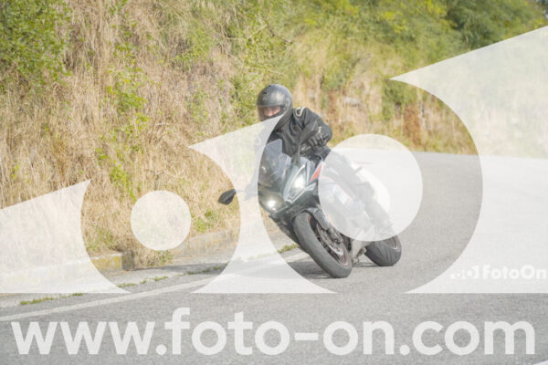 <h1 class="product-title">thumb_FF106409</h1>