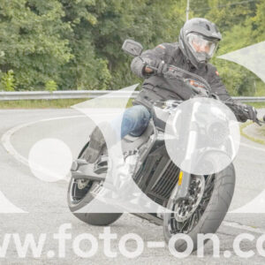 thumb_FF106415