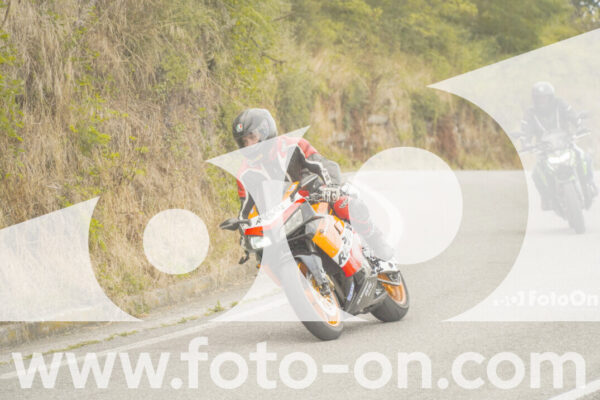 <h1 class="product-title">thumb_FF106429</h1>
