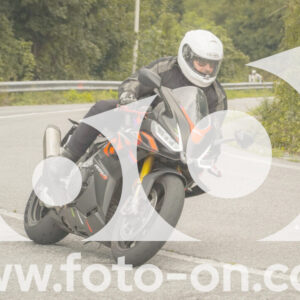 thumb_FF106433