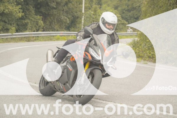 <h1 class="product-title">thumb_FF106433</h1>