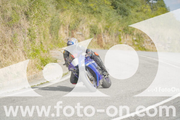 <h1 class="product-title">thumb_FF106446</h1>