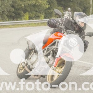thumb_FF106453