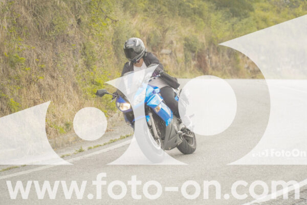 <h1 class="product-title">thumb_FF106476</h1>