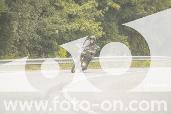 <h1 class="product-title">thumb_FF106482-1</h1>
