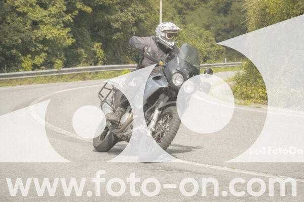 <h1 class="product-title">thumb_FF106504</h1>